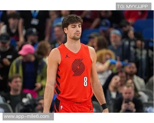 开拓者与魔术比赛裁判报告揭示漏判情况阿夫迪亚抢篮板犯规未被吹罚