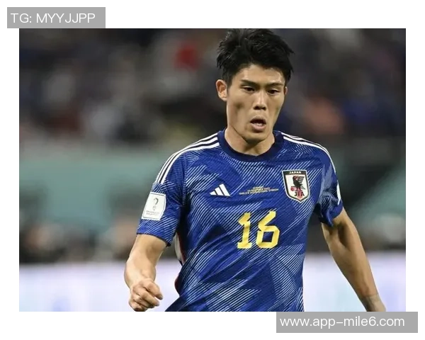 富安健洋27岁生日晒训练照展现努力康复的坚定决心与积极态度